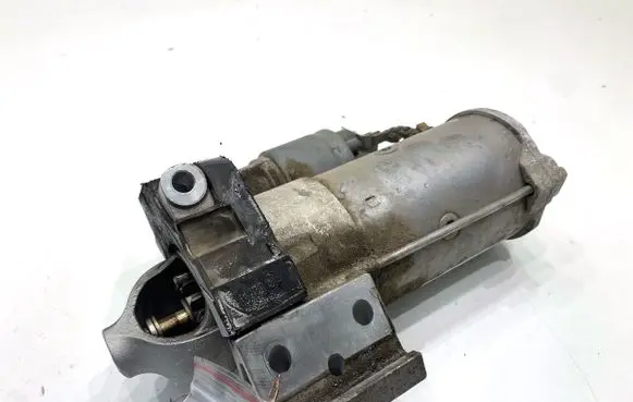 BMW 5 G30 G31 G38 Starter motor 8671504