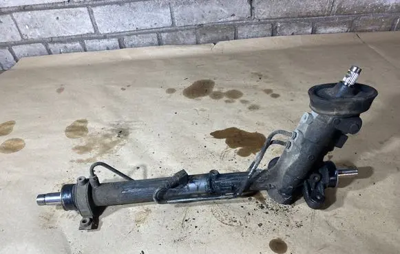 Volkswagen Polo V 6R Steering rack SC030611F622