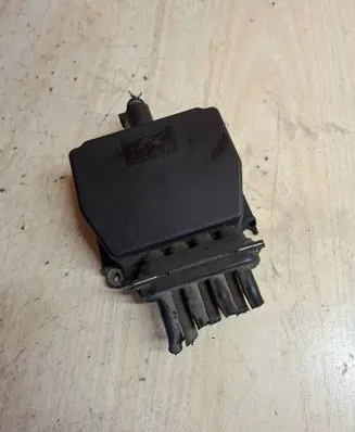 Volkswagen PASSAT B6 Turbo solenoid valve 6Q0906625B