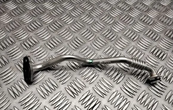 Audi Q5 SQ5 Turbo turbocharger oiling pipe/hose 05L145736C