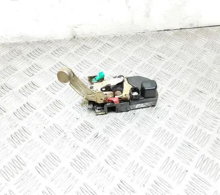 Jeep Cherokee Front door lock 35204