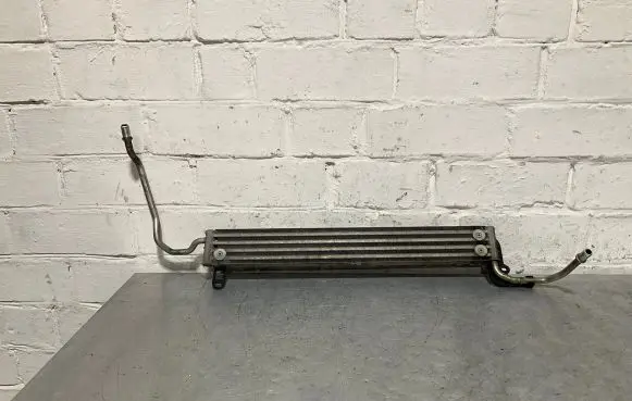 BMW 5 E60 E61 Power steering radiator 7534910