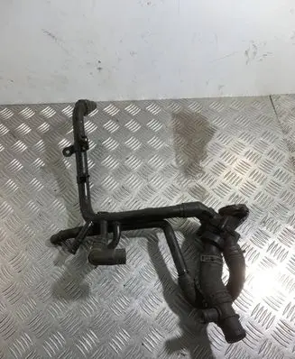 Engine coolant pipe/hose