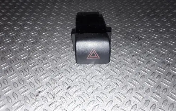 Hyundai Santa Fe Hazard light switch