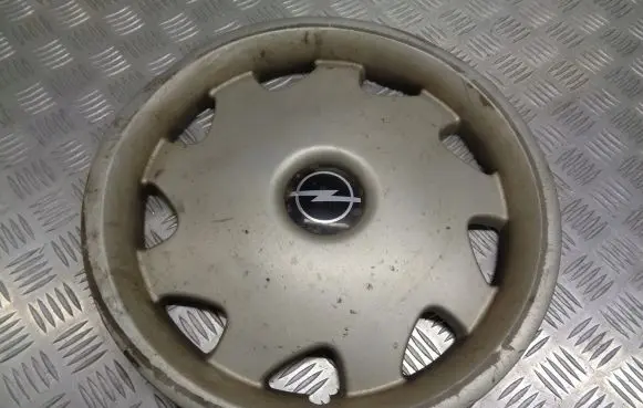 Opel Omega B2 Wheel nut cap/cover 90445778