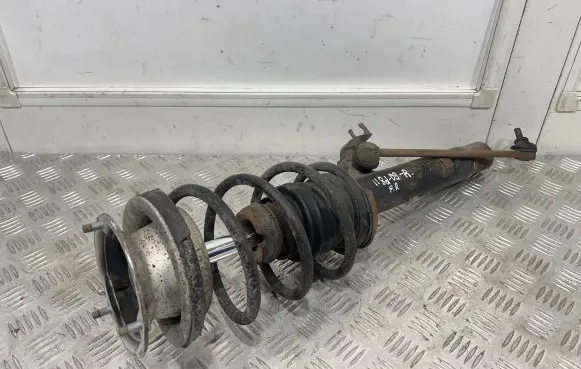 BMW 1 E81 E87 Front shock absorber/damper 6771557