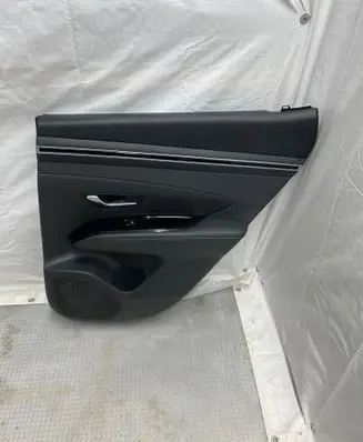 Hyundai Tucson TL Rear door card panel trim