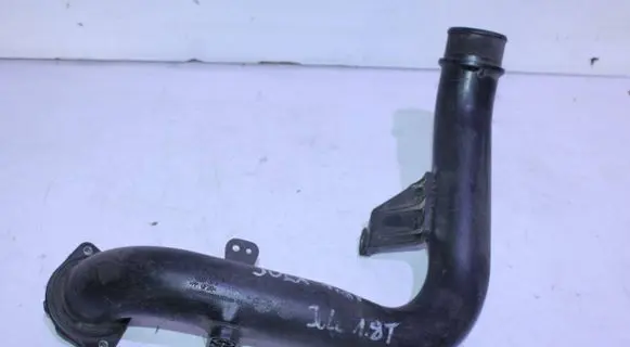 Alfa Romeo Giulietta Air intake hose/pipe 1600373
