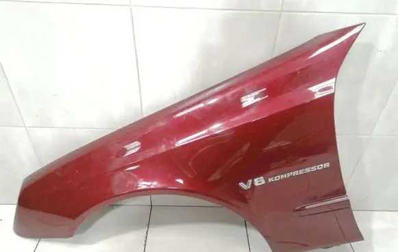 Mercedes-Benz E AMG W211 Fender A2118801318
