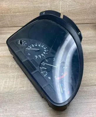 BMW 5 E39 Speedometer (instrument cluster) 6903800