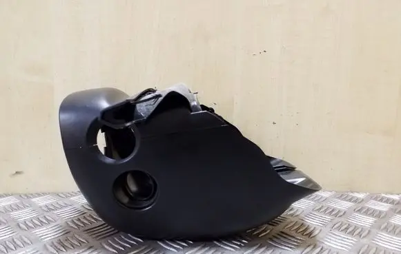 Steering wheel column trim
