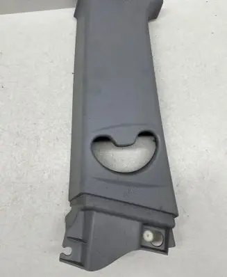 BMW 1 E81 E87 (B) pillar trim (top) 7058333 11242010