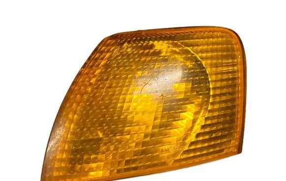 Volkswagen PASSAT B5 Front indicator light 3B0953049