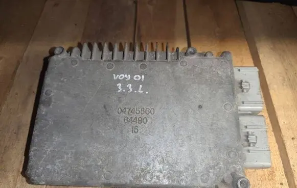 Chrysler Voyager Engine control unit/module 04727319AD 460090 P04727319AD