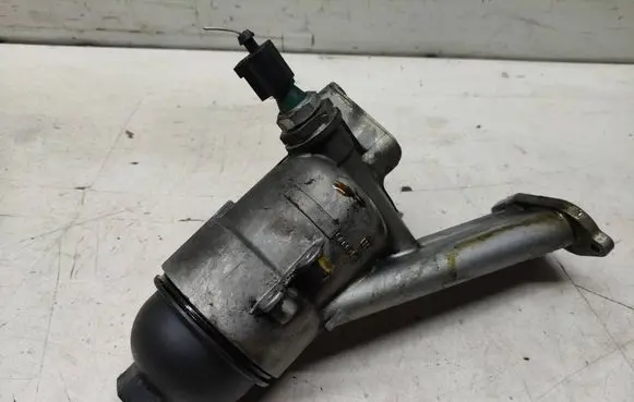 Audi A8 S8 D4 4H Oil filter mounting bracket 079115401AA
