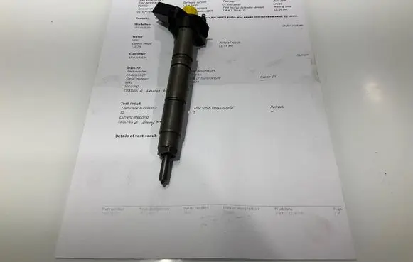 Mercedes-Benz CLS C219 Fuel injector A6420700587 6420700587 0445115027