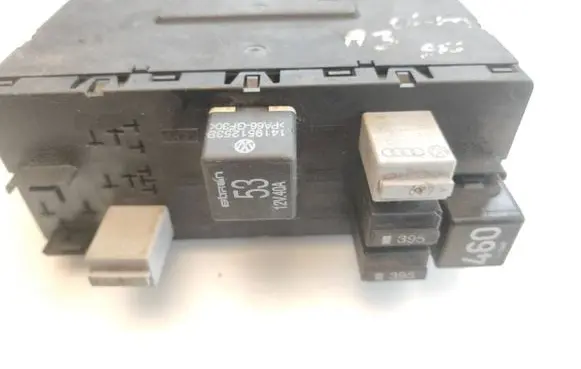 Audi A3 S3 A3 Sportback 8P Comfort/convenience module 8P0907279C H34S0301 F005V00493