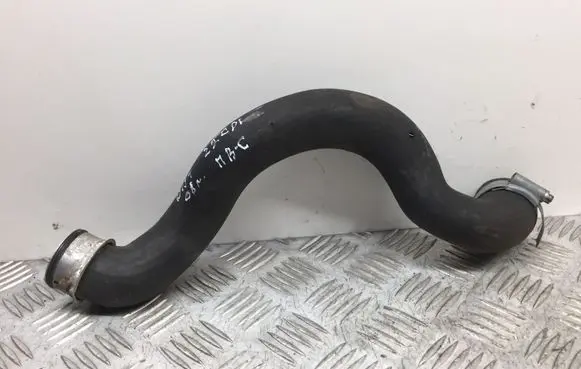 Mercedes-Benz C W204 Engine coolant pipe/hose A2045013082
