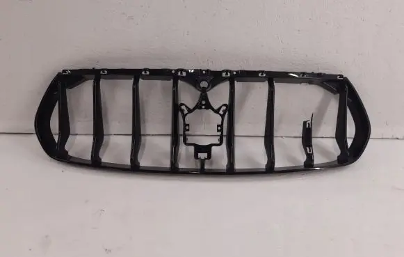 Maserati Levante Front bumper upper radiator grill
