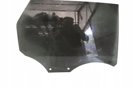 Peugeot 308 Sliding door window/glass 