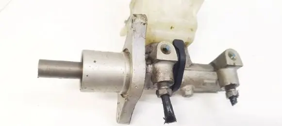 Citroen C5 Master brake cylinder