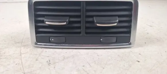 Audi Q7 4L Rear air vent grill 4L0819203