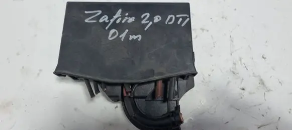 Opel Zafira A Fuse box set 9685661
