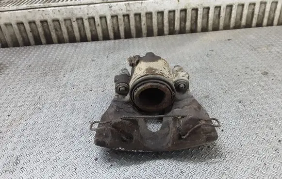 Opel Zafira B Front brake caliper