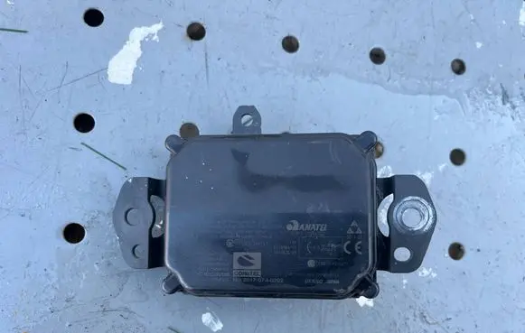 Toyota RAV 4 (XA50) Distronic sensor radar 8821033120