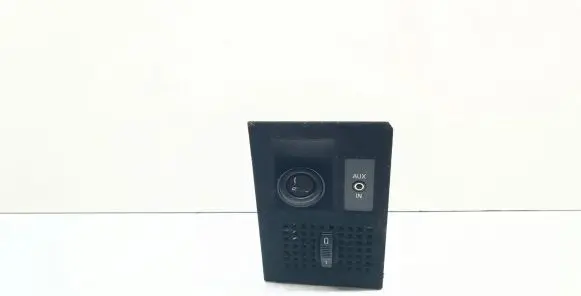 BMW 7 E65 E66 AUX in-socket connector 9118064 51169118064