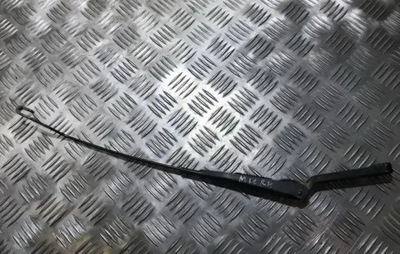 Nissan Micra Front wiper blade arm