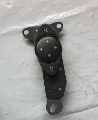 Mercedes-Benz E W211 Wing mirror switch A2118215379
