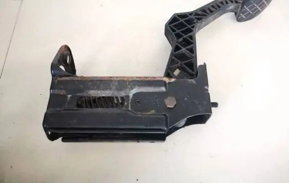 Audi A3 S3 8L Clutch pedal 1j1721373b