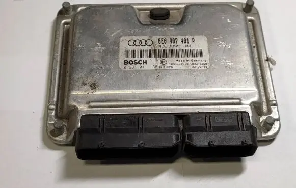 Audi A6 S6 C7 4G Engine control unit/module 8E0907401P 1039S01813 0281011136