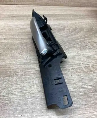 BMW X5 E70 Front door interior handle 6974296 011717102 773201