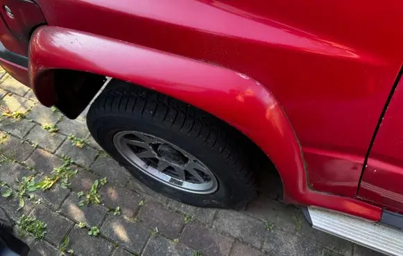 Suzuki Vitara (ET/TA) Rear fender molding trim 
