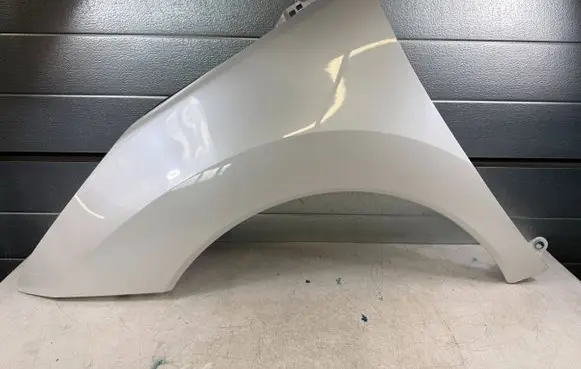 Peugeot 3008 I Fender 