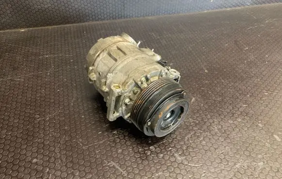 BMW 3 E46 Air conditioning (A/C) compressor (pump) 6910458