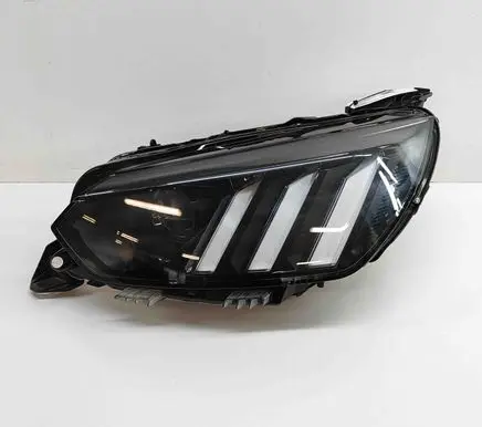 Peugeot 2008 II Headlight/headlamp 9823194180