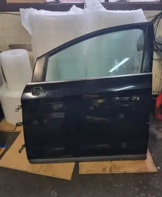Ford Kuga I Front door 43R001100