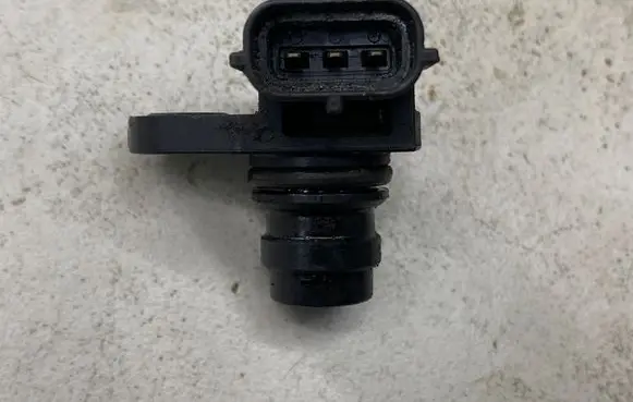 Camshaft position sensor