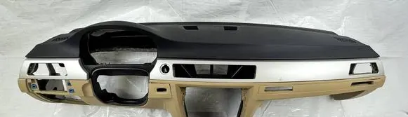 BMW 3 E90 E91 Dashboard 
