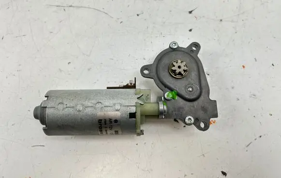 Volkswagen Phaeton Seat adjustment motor 0130002582
