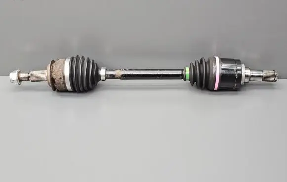 Mazda 3 III Front driveshaft