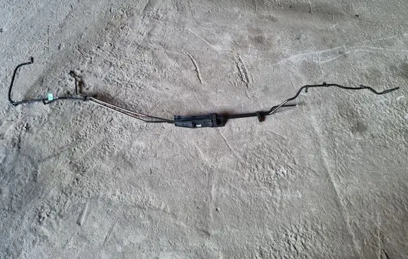 Dodge Durango III Fuel line pipe 68250924AE