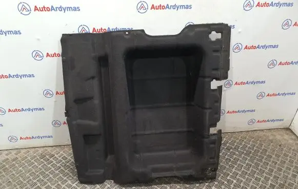 Trunk/boot floor carpet liner