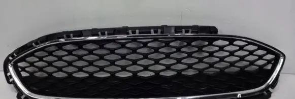 Ford Fiesta Front bumper upper radiator grill