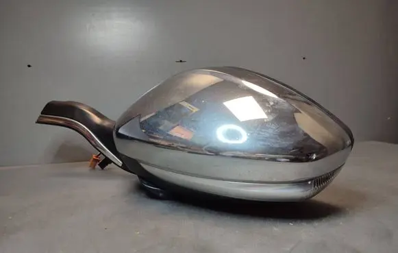 Peugeot 2008 I Front door electric wing mirror E20211047