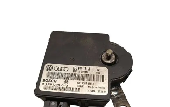 Audi A6 S6 C6 4F Power management control unit 4F0915181A 4F0910181E