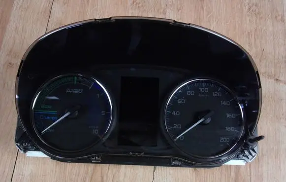 Mitsubishi Outlander Speedometer (instrument cluster) 8100B905 0T34539